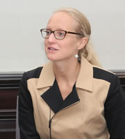 Cathrine de Coninck-Lopez: We would not invest in a green bond if it had worse financial characteristics than other issues, just because it was green.