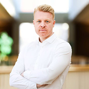 Mathias Larsen